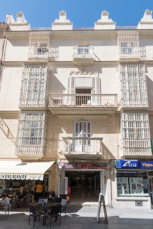 Apartamento La Galeria De San Antonio Cadiz Bagian luar foto